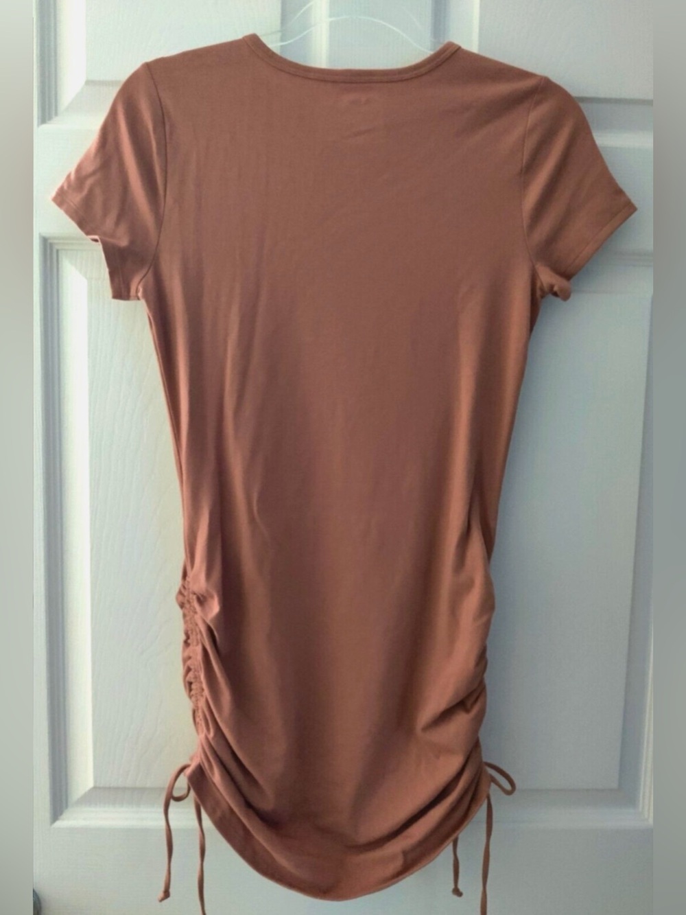wild fable Rusty Rose Brown Side-Ruched Short Sleeve Tee Dress - Picture 4 of 4